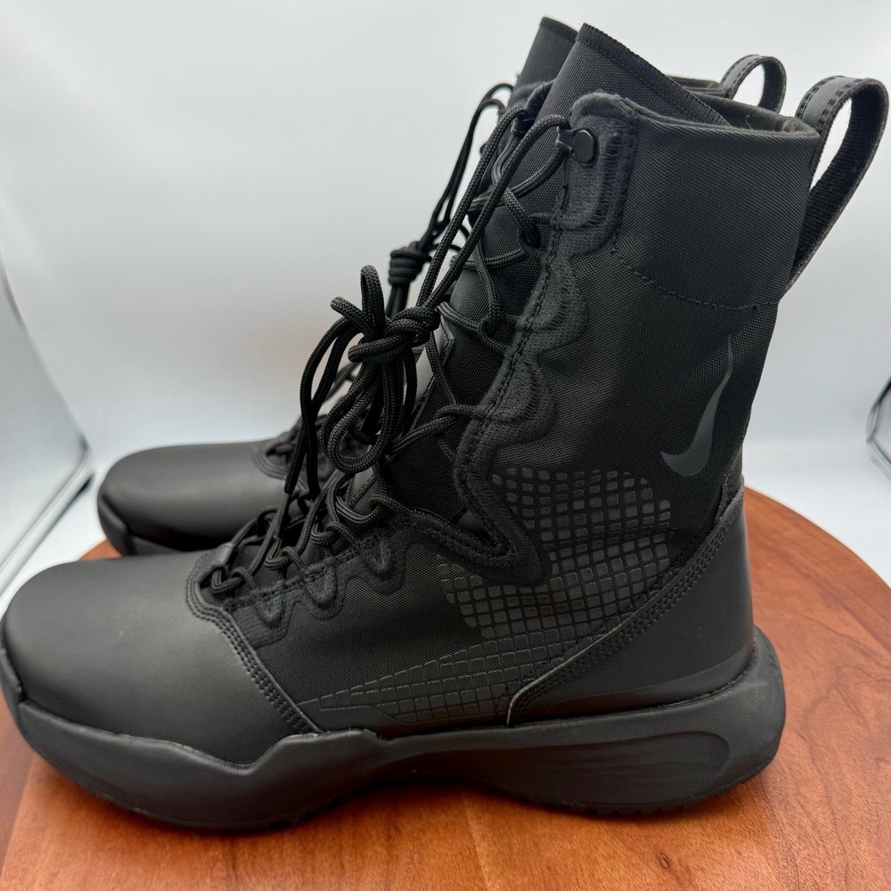 Nike SFB B2 8" Leather Tactical Military Boots Triple Black Mens 11.5 FN3717-001 - Picture 2 of 11